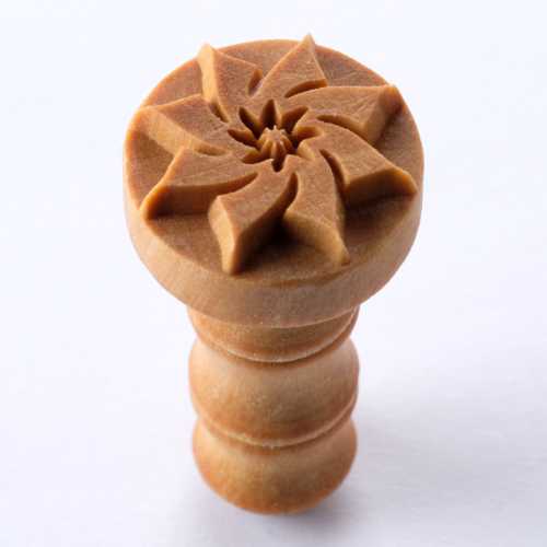 MKM Pinwheel 2.5cm wood stamp